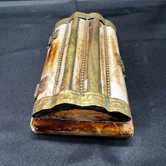 Vintage Brass & Bone Keepsake Box/Jewelry Box - Picture 6 of 8